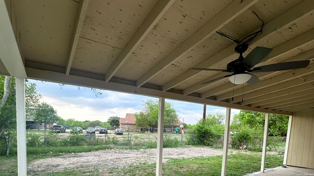 259 E Baetz Blvd, San Antonio, TX 78221