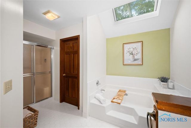 4504 Sulgrave Drive, Toledo, OH 43623