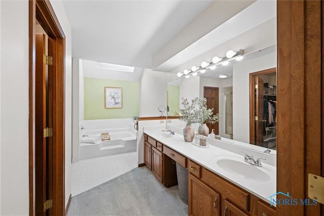 4504 Sulgrave Drive, Toledo, OH 43623