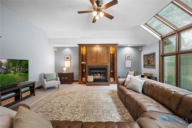 4504 Sulgrave Drive, Toledo, OH 43623