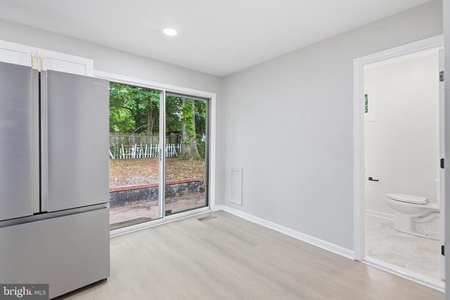 5005 HOLLYWOOD RD, College Park, MD 20740