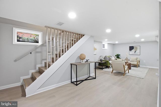 5005 HOLLYWOOD RD, College Park, MD 20740
