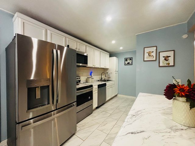 1118 Brookview Drive, Benton, AR 72015