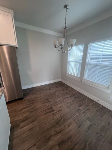 1004 N Kentucky Street B, Mckinney, TX 75069