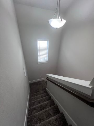 1004 N Kentucky Street B, Mckinney, TX 75069