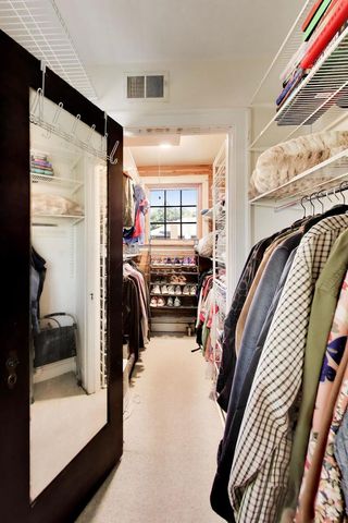 10456 S Bell Avenue, Chicago, IL 60643
