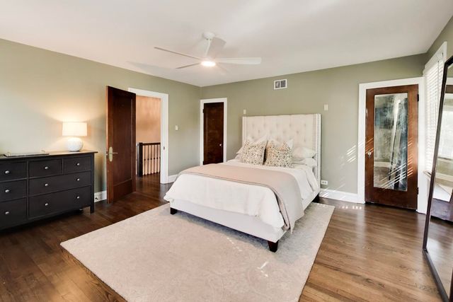 10456 S Bell Avenue, Chicago, IL 60643