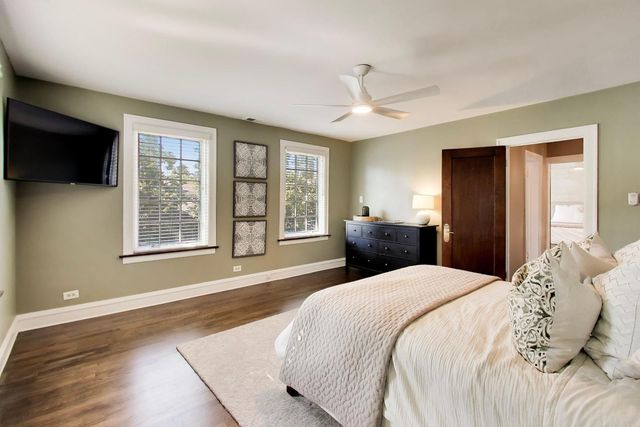 10456 S Bell Avenue, Chicago, IL 60643