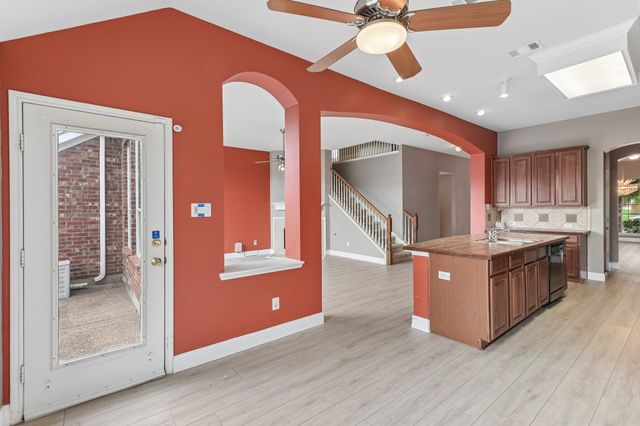 9863 Red Cedar Drive, Frisco, TX 75035