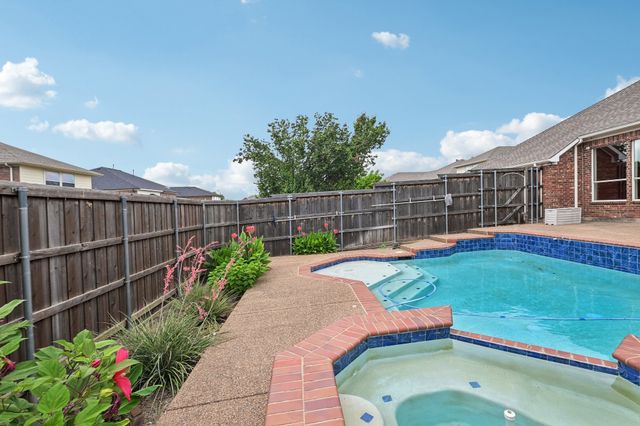 9863 Red Cedar Drive, Frisco, TX 75035