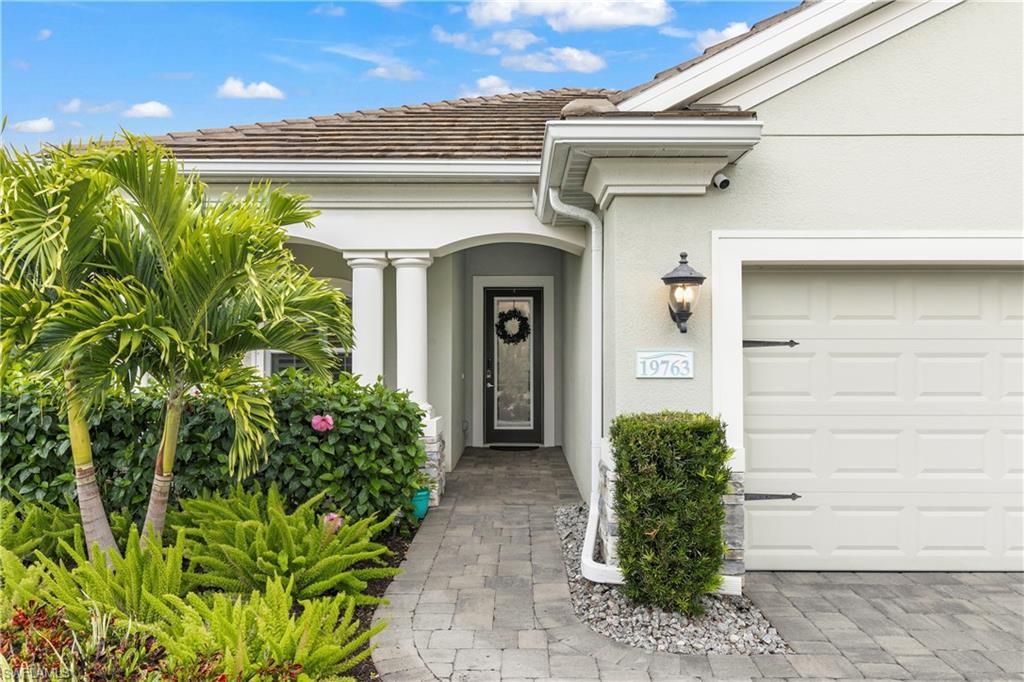 19763 Coconut Harbor CIR, FORT MYERS, FL 33908 — photo 4