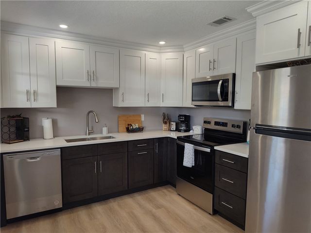 571 Balboa Street, Sebastian, FL 32958