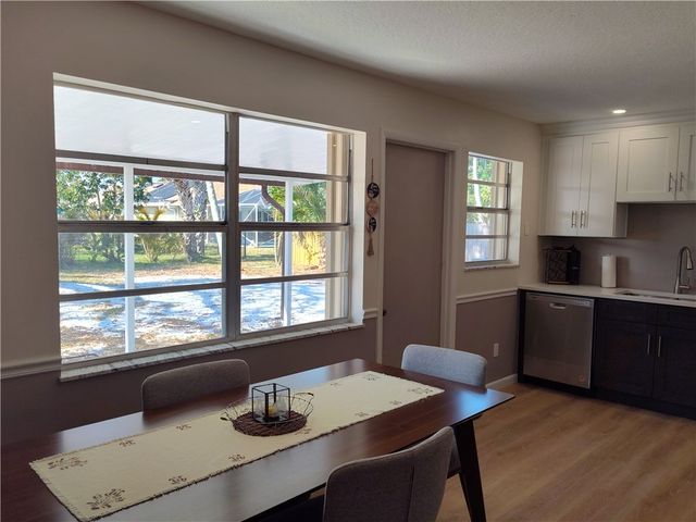 571 Balboa Street, Sebastian, FL 32958