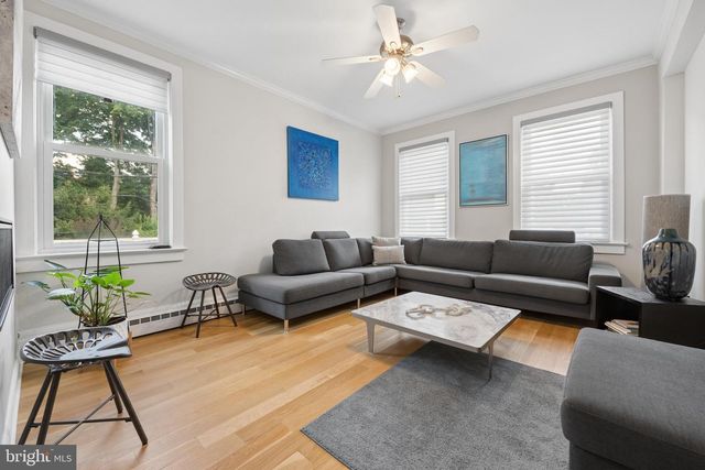 21 CRAVEN LN, Lawrence Township, NJ 08648