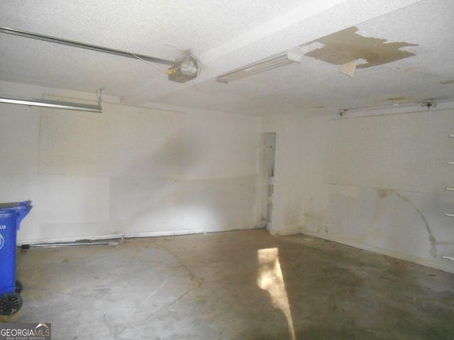 1159 Village Way, Stone Mountain, GA 30088