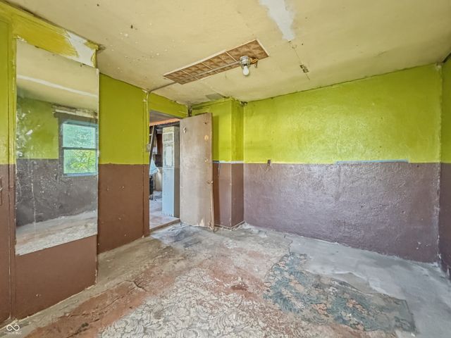 2187 White Avenue, Indianapolis, IN 46202