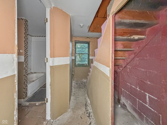 2187 White Avenue, Indianapolis, IN 46202