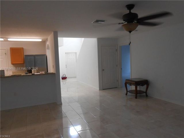 154 Shadowview Ct., Lehigh Acres, FL 33974