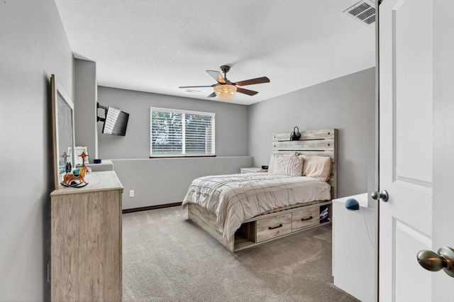 1317 N Shadow Rock Dr, Andover, KS 67002