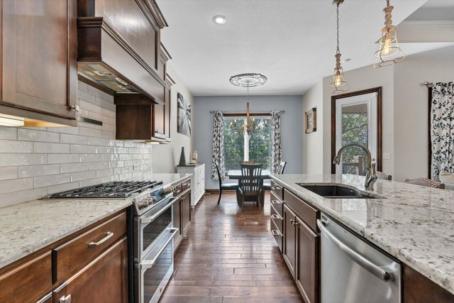 1317 N Shadow Rock Dr, Andover, KS 67002