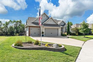 1317 N Shadow Rock Dr, Andover, KS 67002
