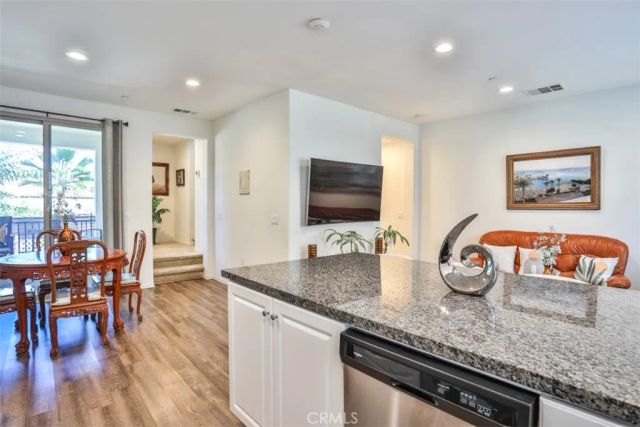 877 Orchid, Azusa, CA 91702