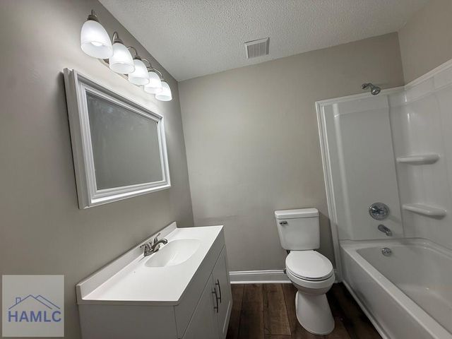 622 Varnedoe Street, Hinesville, GA 31313