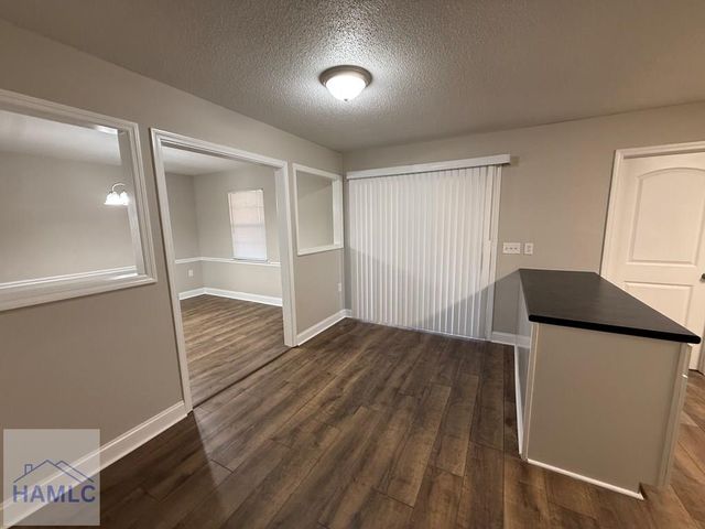 622 Varnedoe Street, Hinesville, GA 31313