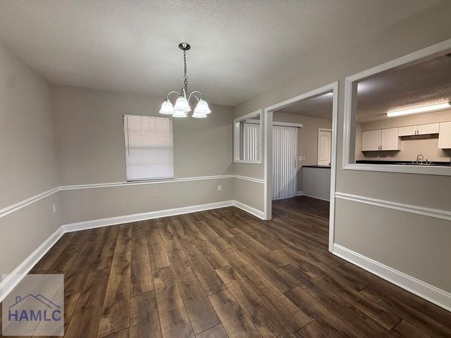 622 Varnedoe Street, Hinesville, GA 31313