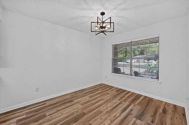 312 E Miller Street, Burleson, TX 76028
