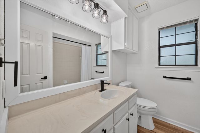 312 E Miller Street, Burleson, TX 76028