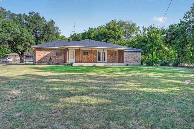 312 E Miller Street, Burleson, TX 76028