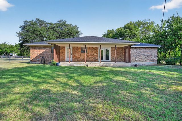 312 E Miller Street, Burleson, TX 76028