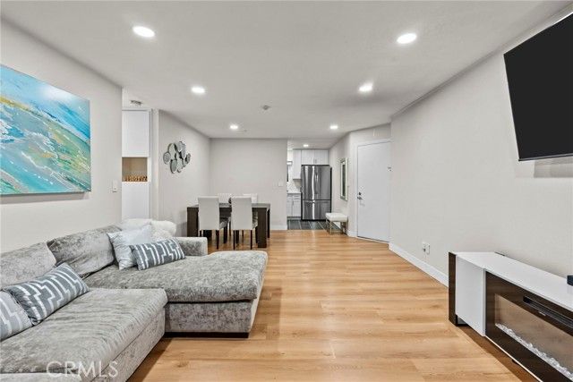 1108 Camino Real 406, Redondo Beach, CA 90277