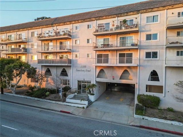 1108 Camino Real 406, Redondo Beach, CA 90277