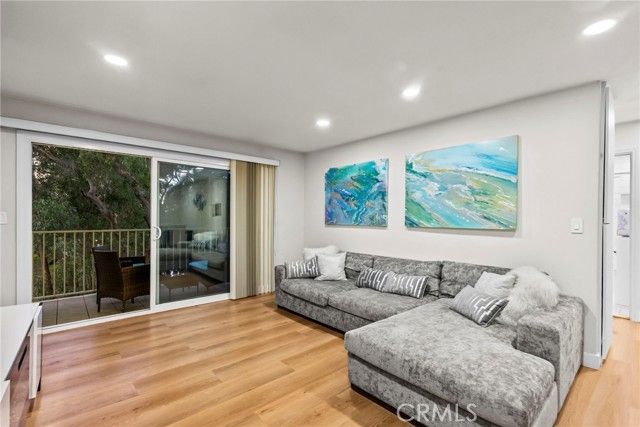 1108 Camino Real 406, Redondo Beach, CA 90277