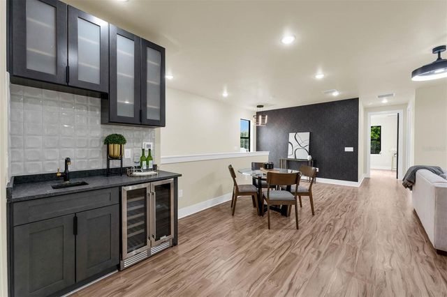 1910 CLOVERLAWN AVENUE, Orlando, FL 32806
