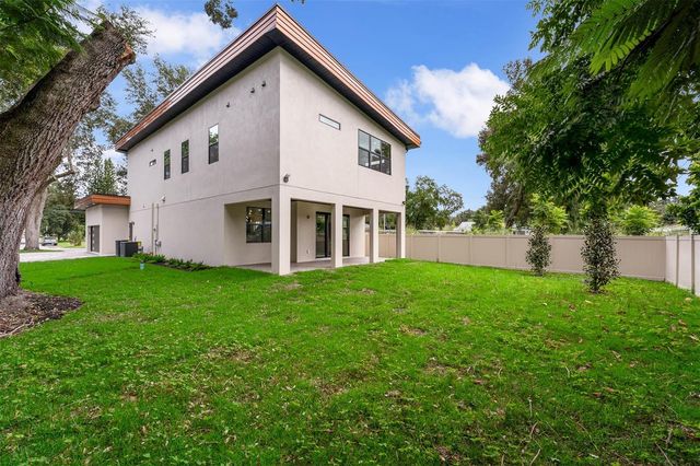 1910 CLOVERLAWN AVENUE, Orlando, FL 32806