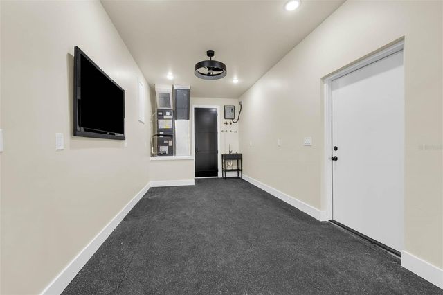 1910 CLOVERLAWN AVENUE, Orlando, FL 32806