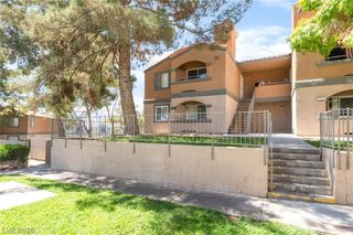 230 Mission Newport Lane 105, Las Vegas, NV 89107