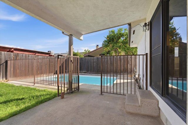 2315 W Vine St, Lodi, CA 95242