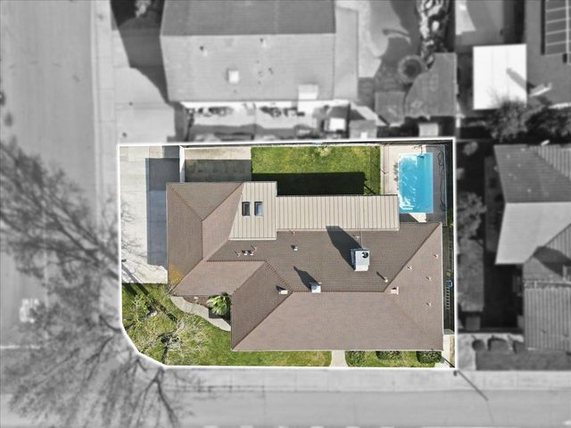 2315 W Vine St, Lodi, CA 95242