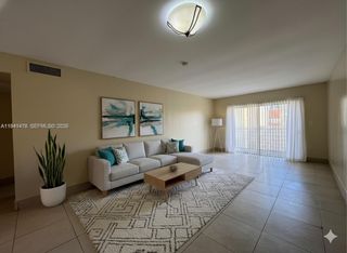 3700 NW 21st Street 304, Lauderdale Lakes, FL 33311