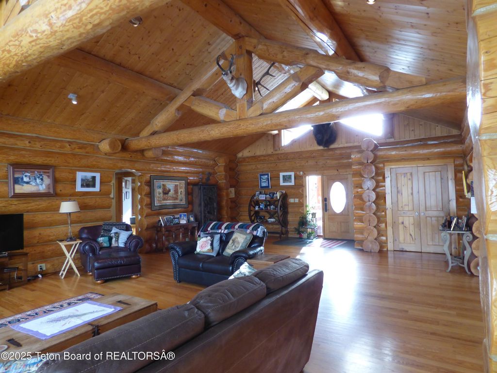 400 W MOULTON LOOP, Jackson, WY 83001 photo 16