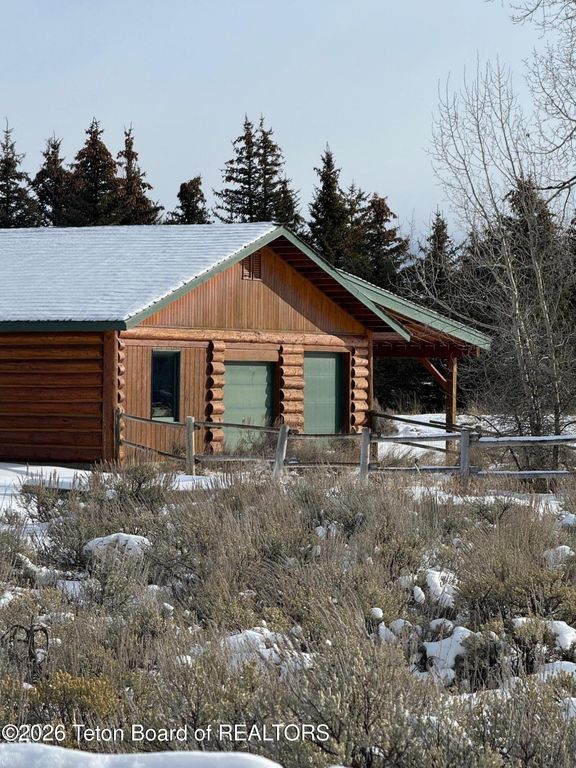 400 W MOULTON LOOP, Jackson, WY 83001 photo 8