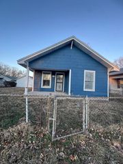 805 N Kansas Expressway Expressway, Springfield, MO 65802