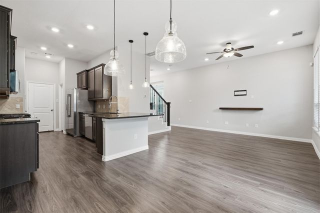 4739 Glen Isle Drive, Houston, TX 77009