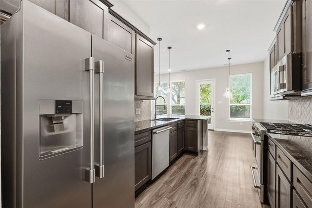 4739 Glen Isle Drive, Houston, TX 77009