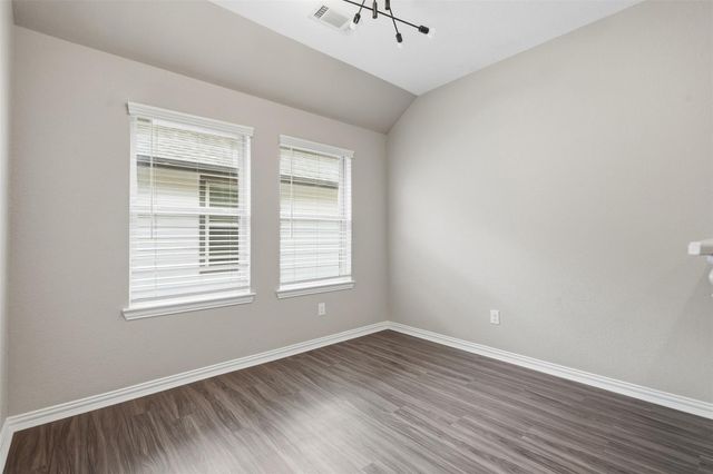 4739 Glen Isle Drive, Houston, TX 77009