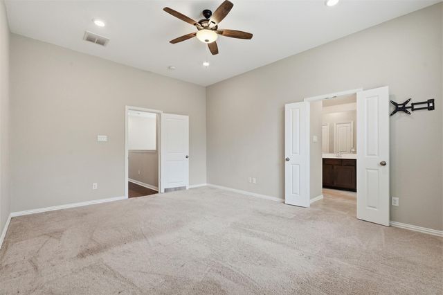 4739 Glen Isle Drive, Houston, TX 77009